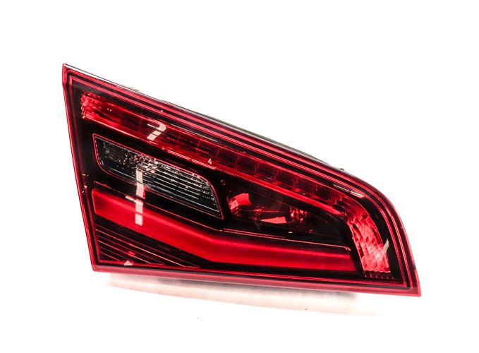 2016-2018 AUDI A3 E-TRON (8VF) LEFT DRIVER REAR INNER TAILLIGHT LIGHT LAMP (LED)
