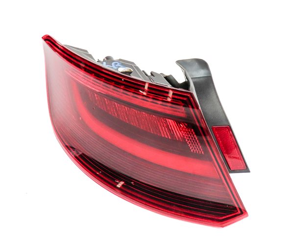 16-18 AUDI A3 E-TRON 8VF LEFT DRIVER REAR OUTER TAILLIGHT BRAKE LIGHT LAMP (LED)