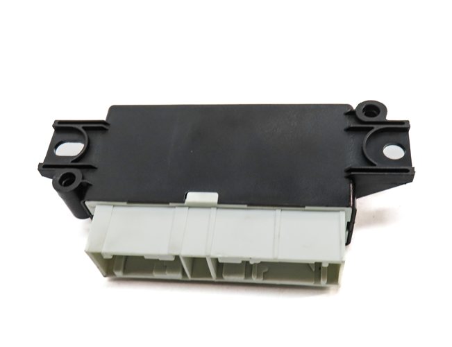 Thumbnail 4: 2016 AUDI A3 E-TRON (8V) PARK ASSIST PDC DISTANCE CONTROL MODULE