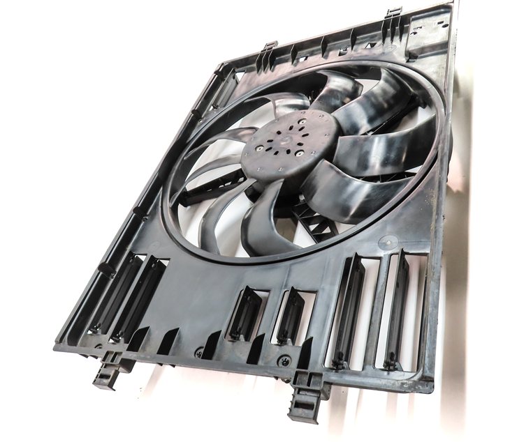 Thumbnail 4: 2016-2018 AUDI A3 E-TRON (8VF) HYBRID 1.4L ENGINE COOLING FAN w/ SHROUD