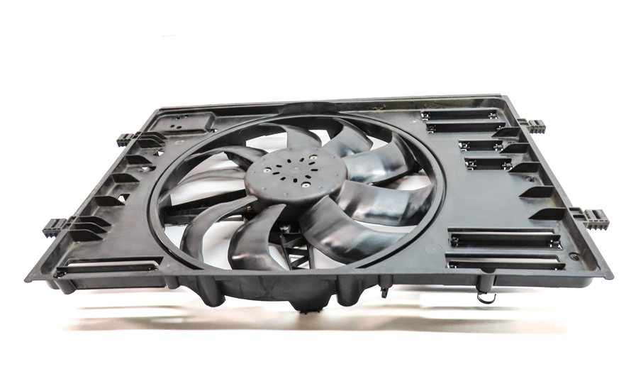 Thumbnail 5: 2016-2018 AUDI A3 E-TRON (8VF) HYBRID 1.4L ENGINE COOLING FAN w/ SHROUD