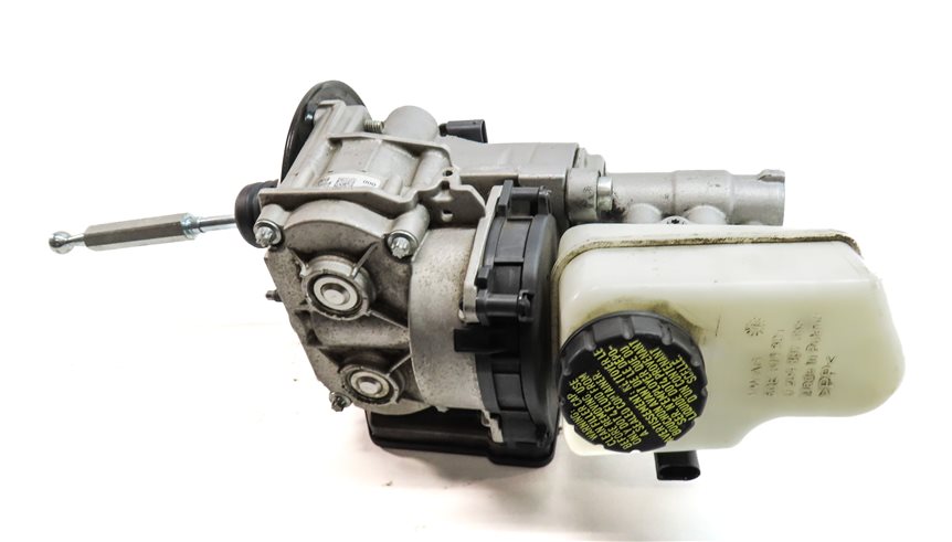 Thumbnail 2: 2016-2018 AUDI A3 E-TRON (8VF) HYBRID - POWER BRAKE BOOSTER w/ MASTER CYLINDER