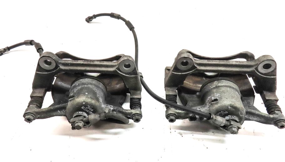 Thumbnail 5: 2015-2017 VW GOLF / AUDI A3 TT (8V MK3) 1.8T 2.0T FRONT DISC BRAKE CALIPER SET