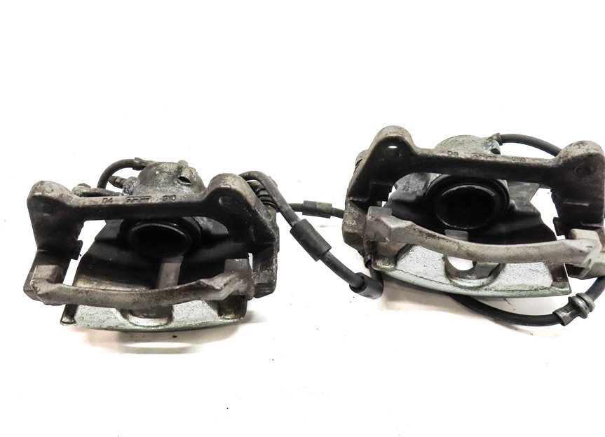 Thumbnail 6: 2015-2017 VW GOLF / AUDI A3 TT (8V MK3) 1.8T 2.0T FRONT DISC BRAKE CALIPER SET