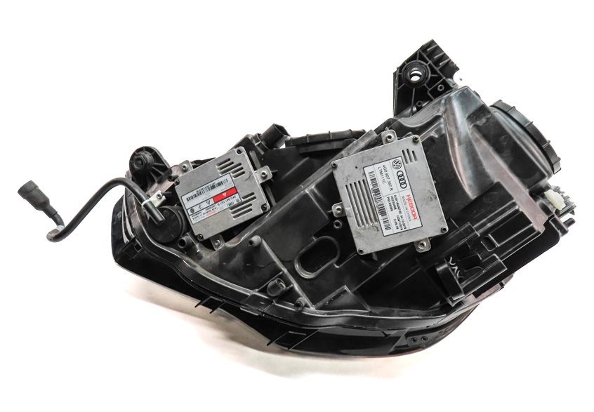Thumbnail 6: 15-16 AUDI A3 (8V) RIGHT PASSENGER XENON HID HEADLIGHT LIGHT LAMP (8Q3 NON AFS)