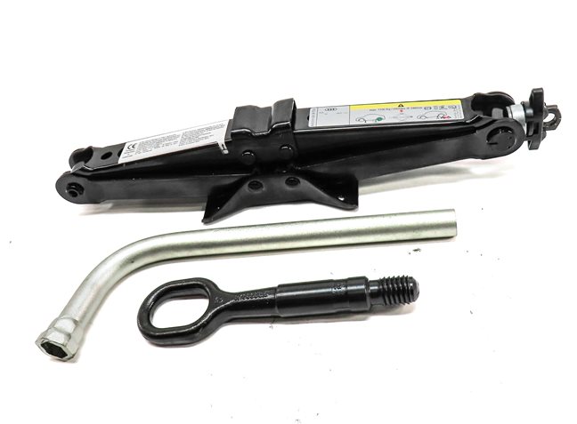 Thumbnail 2: 2015-2020 AUDI A3 S3 (8V 8Y) SPARE TIRE JACK LUG WRENCH TOW HOOK TOOL SET