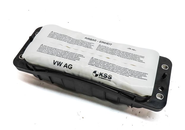 Thumbnail 1: 2015-2020 AUDI A3 S3 (8V) FRONT RIGHT PASSENGER DASH SRS AIRBAG AIR BAG