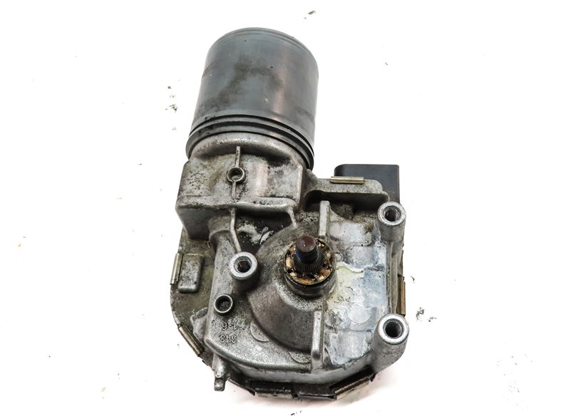 Thumbnail 5: 15-18 AUDI A3 S3 RS3 (8V) FRONT WINDSHIELD WIPER MOTOR 