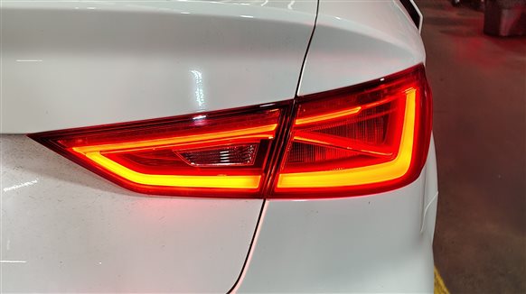 Thumbnail 2: 15-16 AUDI A3 S3 8V SEDAN CONVERTIBLE RIGHT OUTER LED TAILLIGHT BRAKE LIGHT LAMP