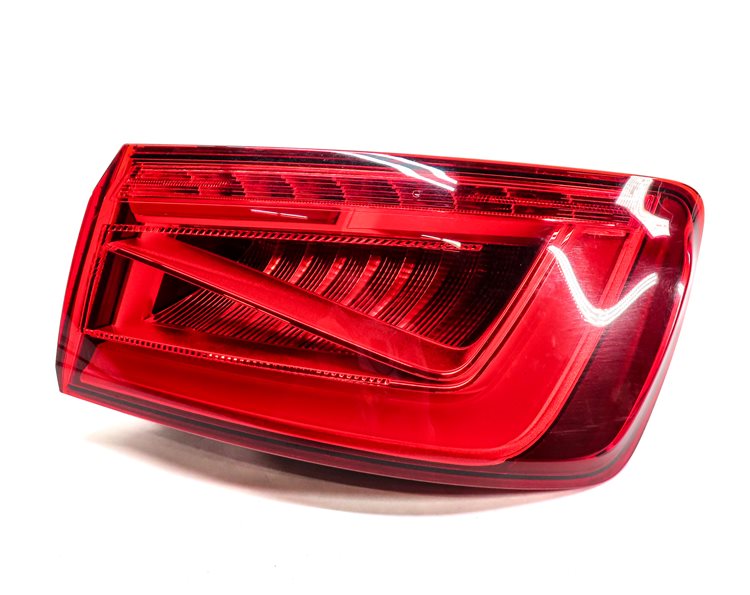Thumbnail 3: 15-16 AUDI A3 S3 8V SEDAN CONVERTIBLE RIGHT OUTER LED TAILLIGHT BRAKE LIGHT LAMP