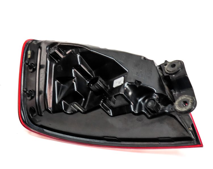 Thumbnail 5: 15-16 AUDI A3 S3 8V SEDAN CONVERTIBLE RIGHT OUTER LED TAILLIGHT BRAKE LIGHT LAMP