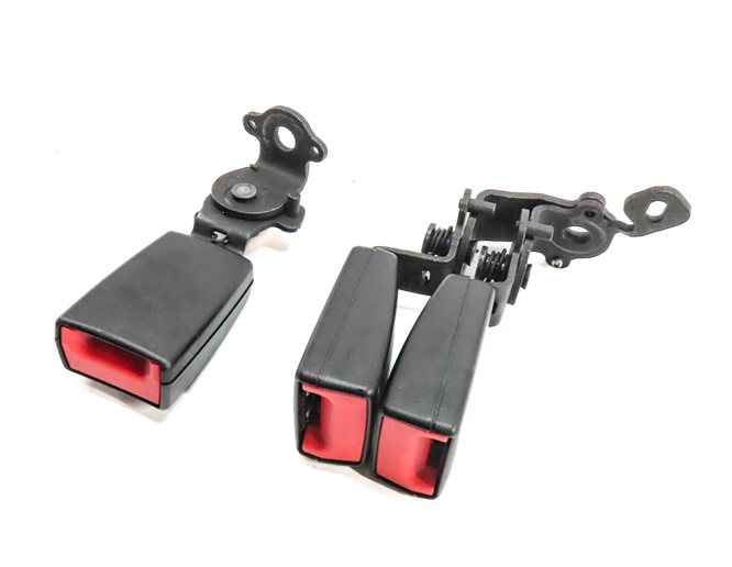 2016 AUDI A3 PREMIUM (8V) REAR LEFT CENTER RIGHT SEAT BELT BUCKLE RECEIVER SET/3