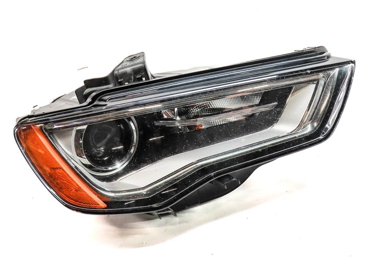 Thumbnail 3: 15-16 AUDI A3 (8V) RIGHT PASSENGER XENON HID HEADLIGHT LIGHT LAMP (8Q3 NON AFS)