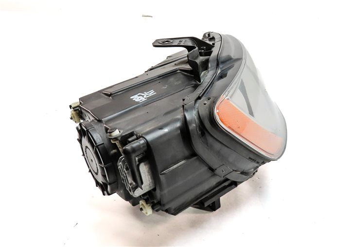 Thumbnail 4: 15-16 AUDI A3 (8V) RIGHT PASSENGER XENON HID HEADLIGHT LIGHT LAMP (8Q3 NON AFS)