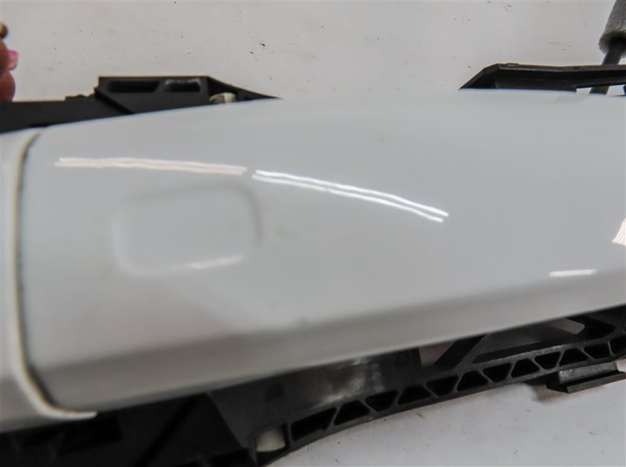 Thumbnail 6: 2015-2019 AUDI A3 S3 RS3 TT (8V MK3) REAR LEFT EXTERIOR DOOR HANDLE (White)