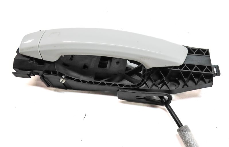 Thumbnail 3: 2016-2017 AUDI TT (MK3) FRONT RIGHT PASSENGER DOOR HANDLE (White)