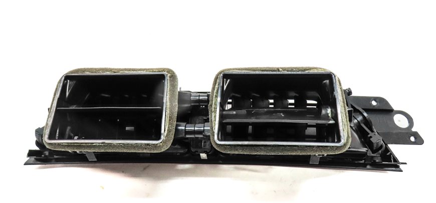 Thumbnail 3: 2014 BMW X1 (E84) FRONT CENTER DASH HEAT AIR AC HVAC DUAL VENT (Black)