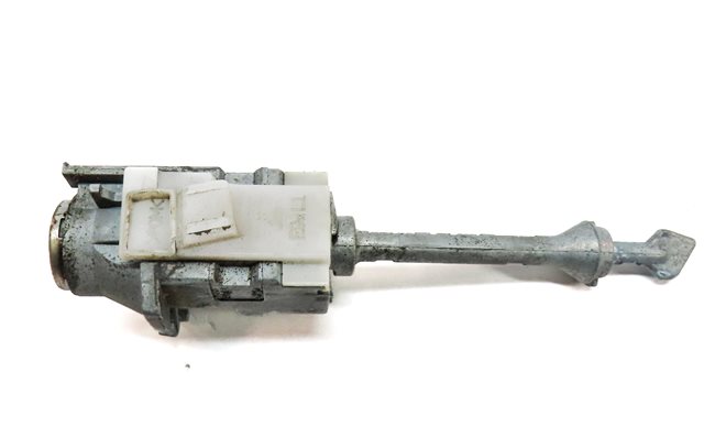 Thumbnail 4: 2014 BMW X1 (E84) FRONT LEFT DRIVER DOOR HANDLE LOCK CYLINDER w/ KEY
