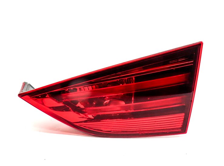 Thumbnail 3: 2012-2015 BMW X1 (E84) RIGHT PASSENGER REAR TRUNK INNER TAILLIGHT LIGHT LAMP