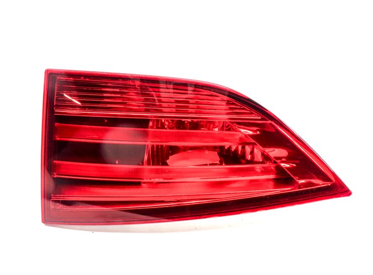 Thumbnail 6: 2012-2015 BMW X1 (E84) RIGHT PASSENGER REAR TRUNK INNER TAILLIGHT LIGHT LAMP