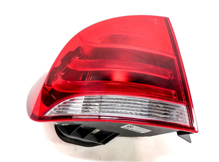 Thumbnail 5: 2012-2015 BMW X1 (E84) LEFT DRIVER REAR OUTER TAILLIGHT BRAKE LIGHT LAMP