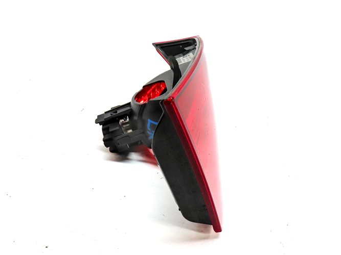 Thumbnail 5: 2012-2015 BMW X1 (E84) LEFT DRIVER REAR TRUNK INNER TAILLIGHT LIGHT LAMP