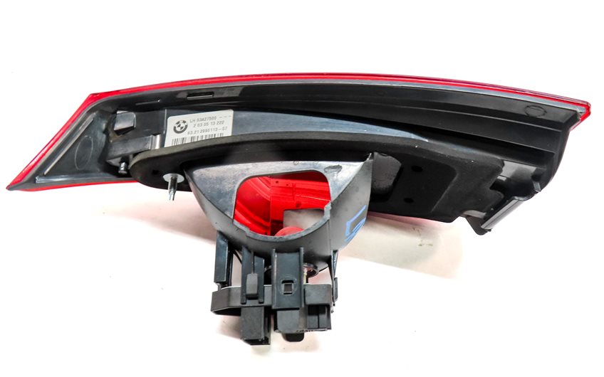Thumbnail 6: 2012-2015 BMW X1 (E84) LEFT DRIVER REAR TRUNK INNER TAILLIGHT LIGHT LAMP