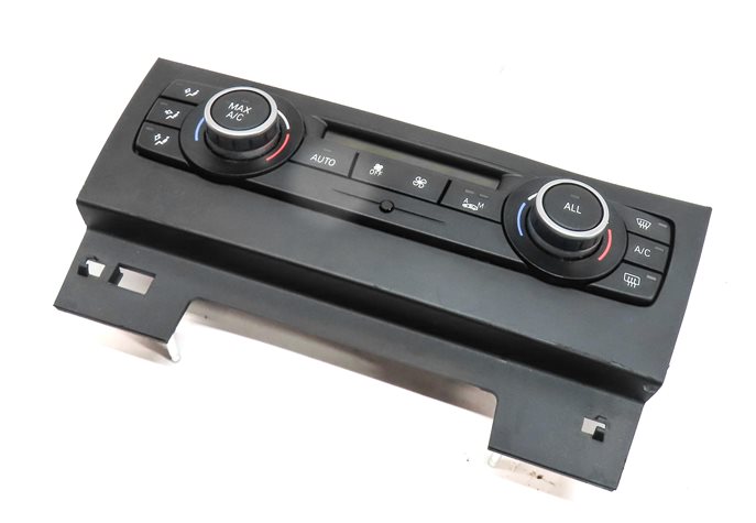 10-13 BMW 135i 328i 335i X1 (E84 E87 E90) HEATER A/C TEMPERATURE CONTROL PANEL