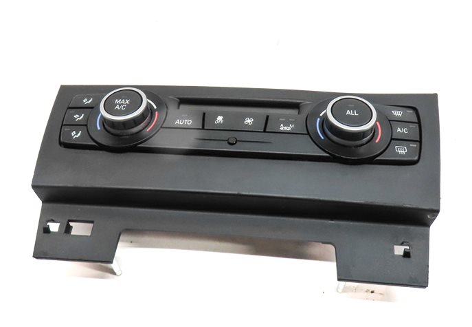 Thumbnail 3: 10-13 BMW 135i 328i 335i X1 (E84 E87 E90) HEATER A/C TEMPERATURE CONTROL PANEL