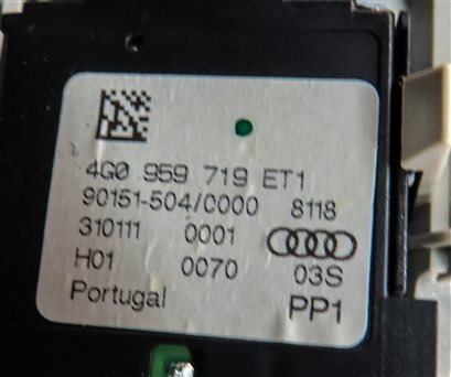 Thumbnail 8: 2012 AUDI A7 (C7 4G8) FRONT INTERIOR DOME MAP READING LIGHT LAMP 