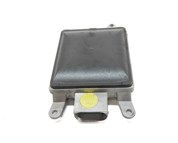 Thumbnail 4: 2012-2015 AUDI A7 S7 RS7 (C7 4G8) BLIND SPOT ALERT CONTROL MODULE (MASTER)