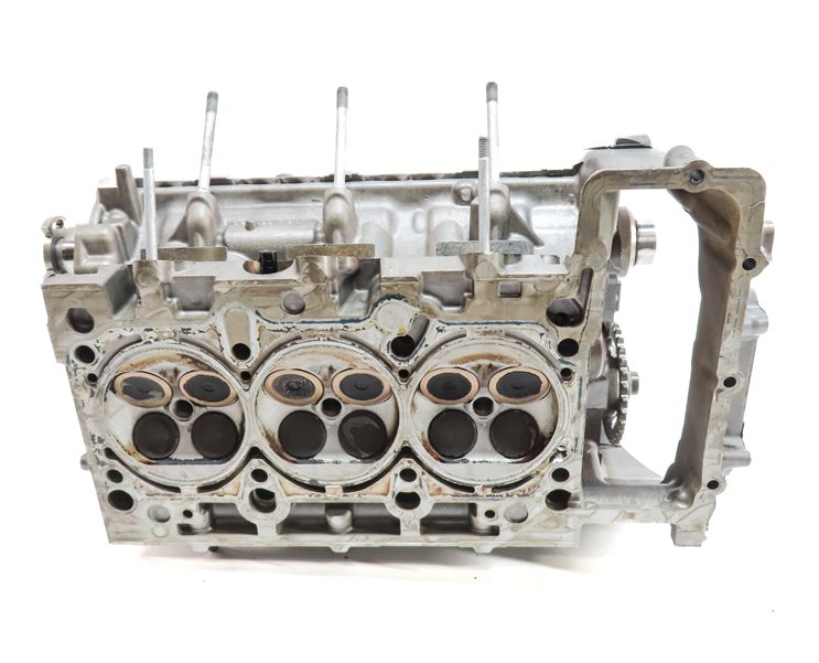 Thumbnail 6: 12-15 AUDI A6 A7 Q7 (C7 4G8 4L) 3.0L SUPERCHARGED ENGINE RIGHT CYLINDER HEAD