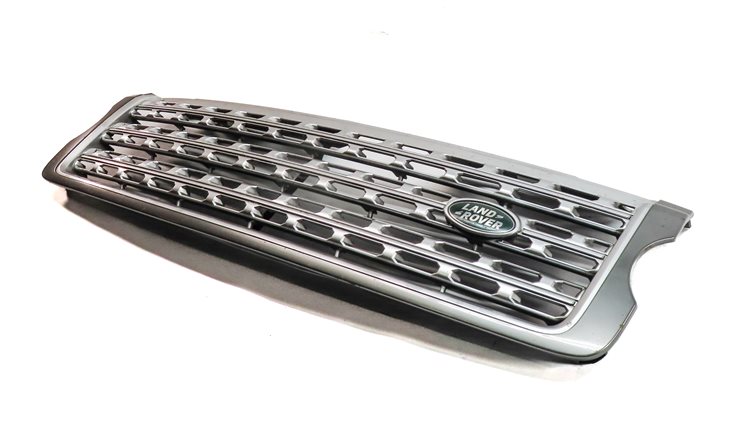 Thumbnail 1: 2014-2017 RANGE ROVER (L405) FRONT CENTER UPPER HOOD GRILLE AIR VENT GRILLE TRIM
