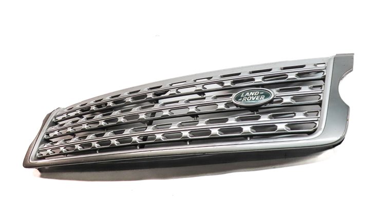 Thumbnail 2: 2014-2017 RANGE ROVER (L405) FRONT CENTER UPPER HOOD GRILLE AIR VENT GRILLE TRIM