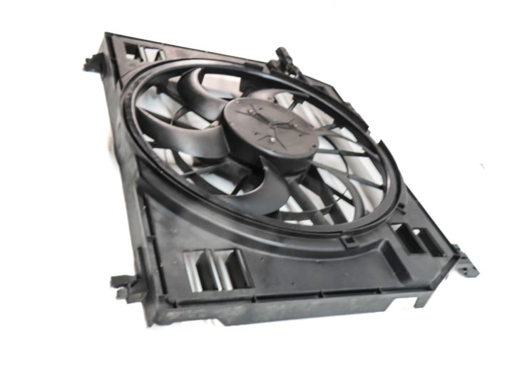 Thumbnail 3: 13-16 RANGE ROVER SPORT (L405 L494) CONDENSER ELECTRIC COOLING FAN & SHROUD