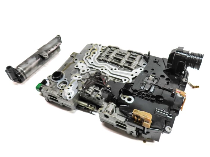 Thumbnail 1: 13-16 RANGE ROVER (L405 L494) SUPER 8HP TRANSMISSION VALVE BODY AUTO START STOP