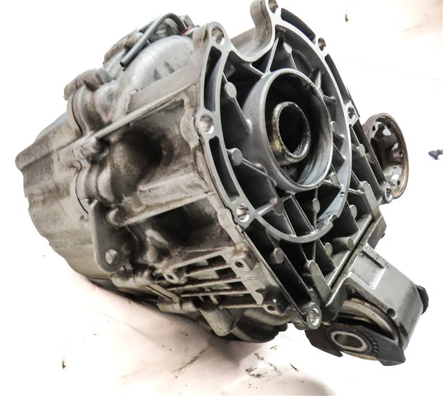 Thumbnail 5: 14-16 LR4 RANGE ROVER SPORT (L405 L494) FRONT TRANSFER CASE ASSEMBLY w/ MOTOR