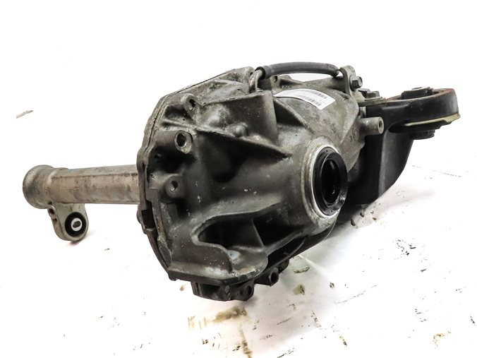 Thumbnail 2: 2013-2020 RANGE ROVER SPORT (L405 L494) FRONT DIFFERENTIAL GEAR CARRIER (3.31)