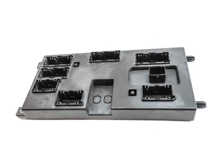 Thumbnail 2: 2016 RANGE ROVER (L405) 5.0L SUPER AWD FRONT BODY CONTROL MODULE BCM