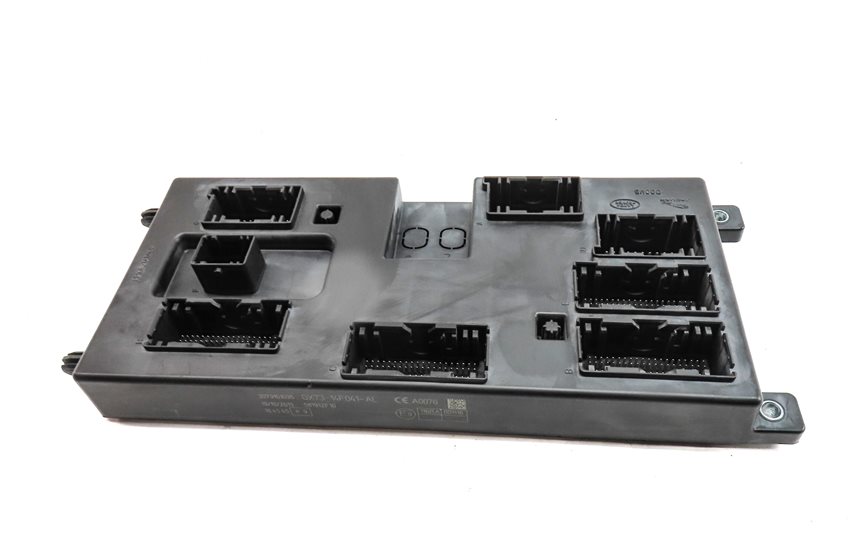 Thumbnail 3: 2016 RANGE ROVER (L405) 5.0L SUPER AWD FRONT BODY CONTROL MODULE BCM