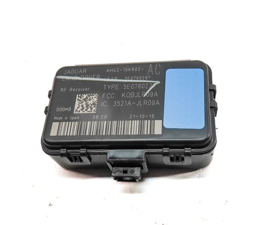 Thumbnail 2: 2016 RANGE ROVER (L405) KEYLESS ENTRY RECEIVER CONTROL MODULE