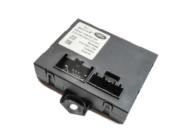 Thumbnail 1: 2015-2022 LAND RANGE ROVER L405 REAR LOWER TRUNK LIFTGATE CONTROL MODULE