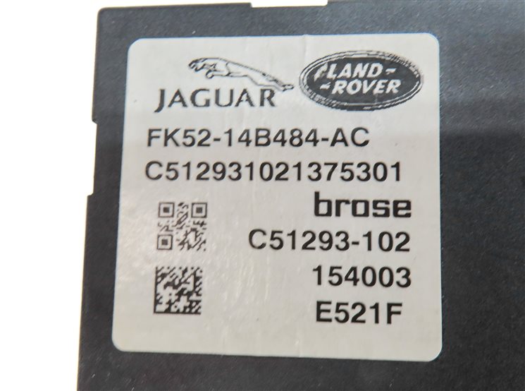 Thumbnail 5: 2015-2022 LAND RANGE ROVER L405 REAR LOWER TRUNK LIFTGATE CONTROL MODULE