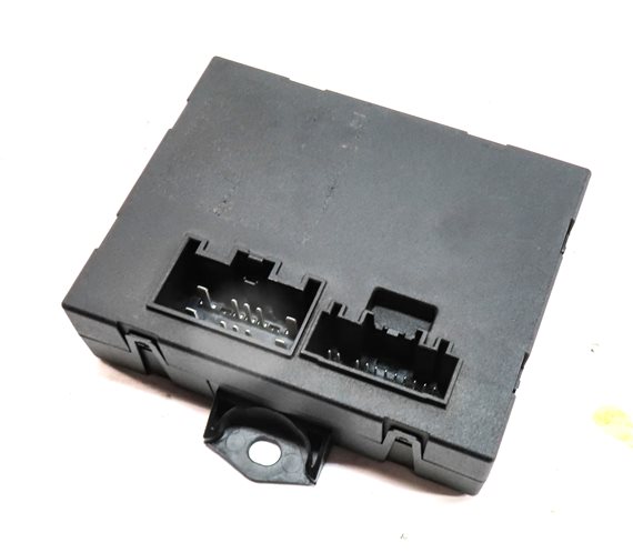 2014-2019 RANGE ROVER (L405) REAR UPPER TRUNK LIFT LIFTGATE CONTROL MODULE