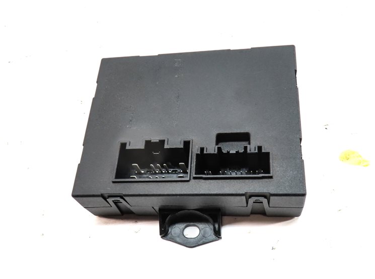 Thumbnail 2: 2014-2019 RANGE ROVER (L405) REAR UPPER TRUNK LIFT LIFTGATE CONTROL MODULE