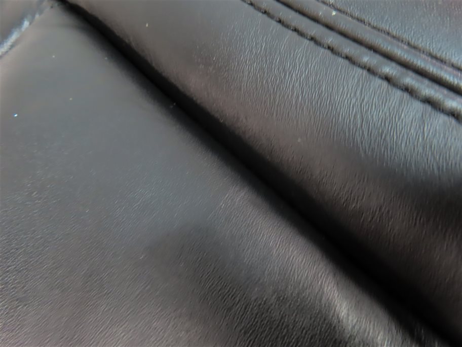 Thumbnail 11: 16 RANGE ROVER (L405) REAR LEFT/CENTER LOWER HEATED VENTED SEAT CUSHION (BLACK)