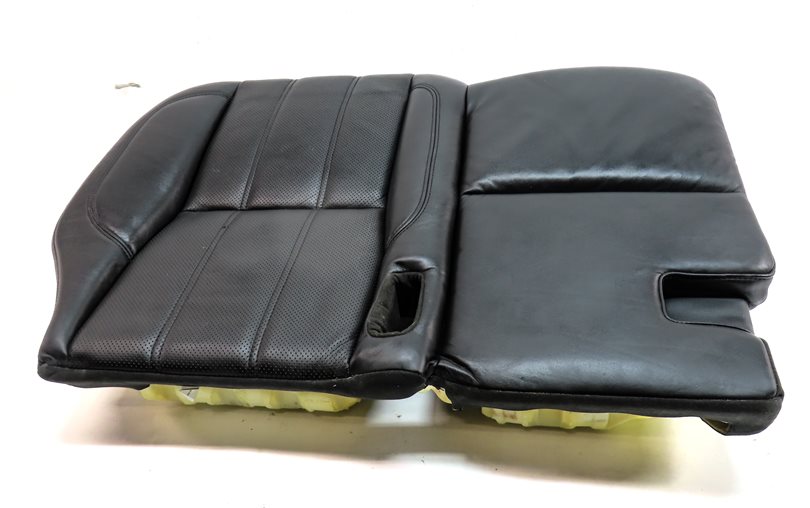Thumbnail 5: 16 RANGE ROVER (L405) REAR LEFT/CENTER LOWER HEATED VENTED SEAT CUSHION (BLACK)