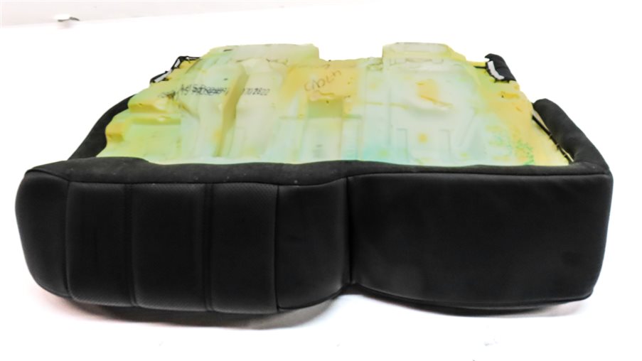 Thumbnail 7: 16 RANGE ROVER (L405) REAR LEFT/CENTER LOWER HEATED VENTED SEAT CUSHION (BLACK)