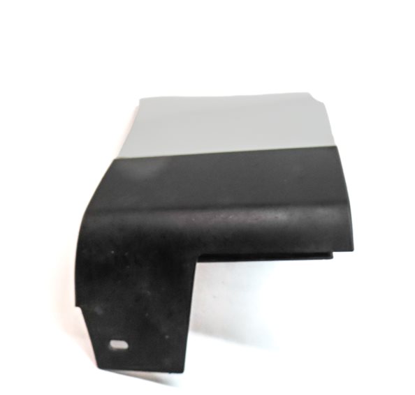 Thumbnail 4: 2016 RANGE ROVER (L405) FRONT LEFT DRIVER LOWER FENDER TRIM MOULDING (WHITE)