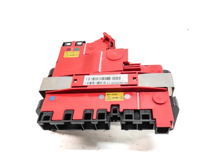 Thumbnail 2: 2013 BMW 535I (F10) 3.0L (N55) ENGINE POSITIVE BATTERY TERMINAL PLATE